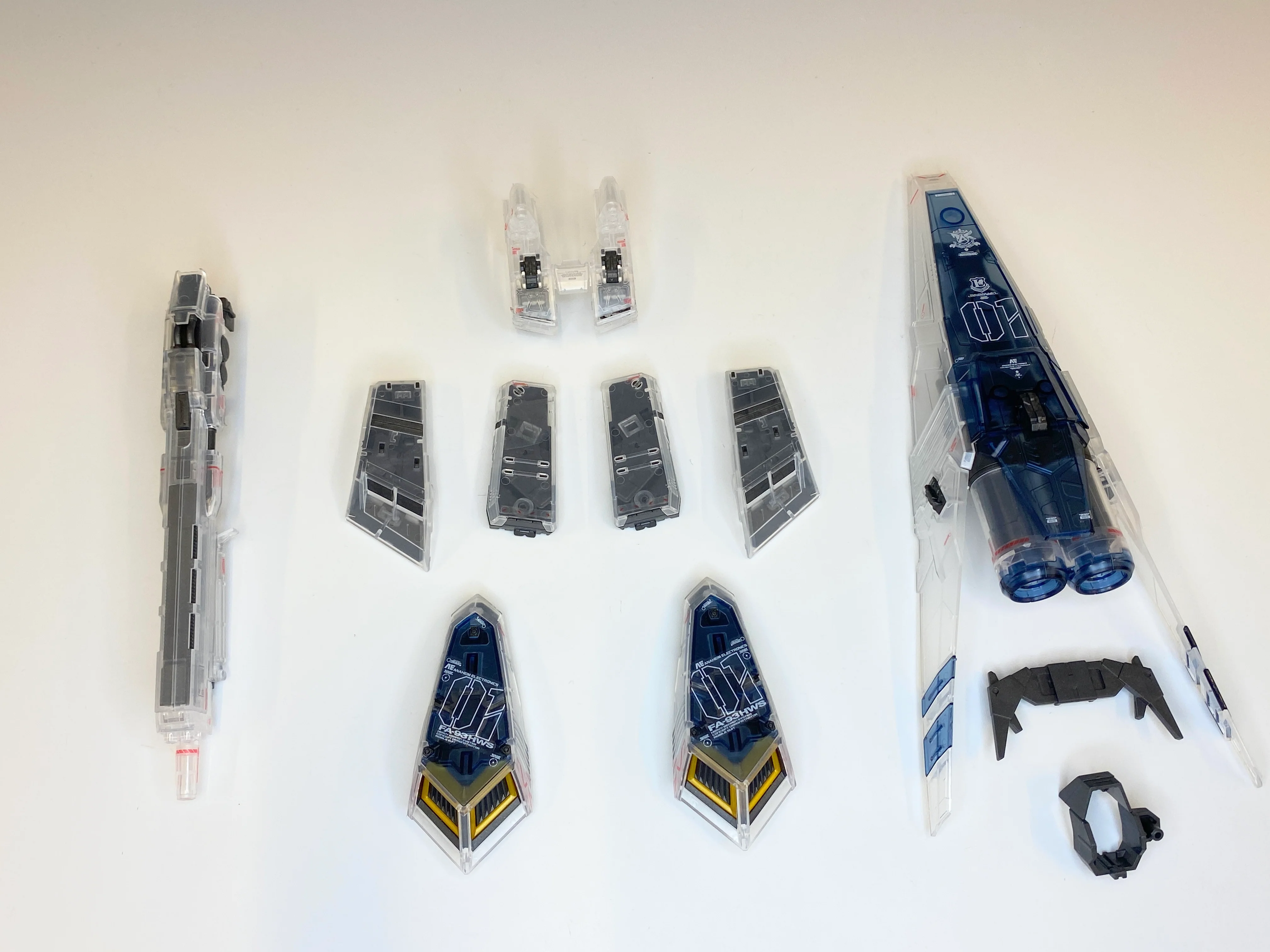 Bandai Gundam Base Exclusive RG 1/144 Nu Gundam HWS (Clear Color) - Image 11