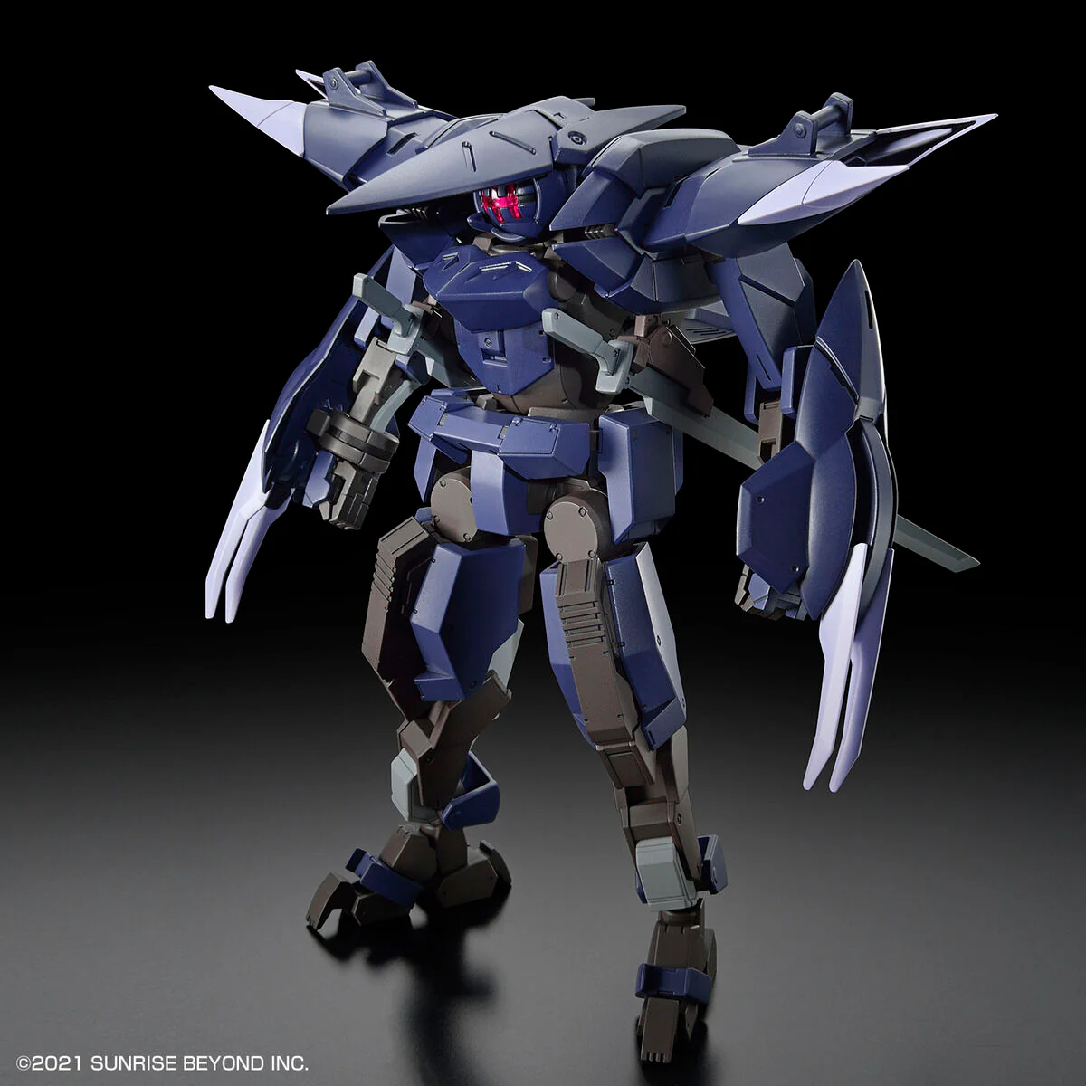 Bandai HG 1/72 Kyoukai Senki Brady Phantom Model Kit - Image 3