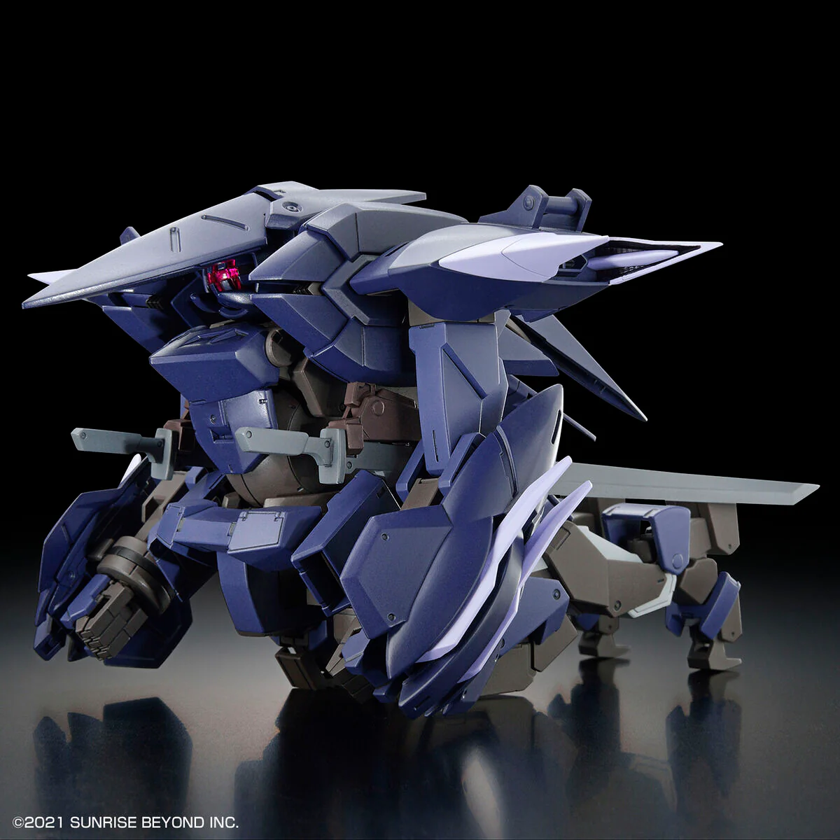 Bandai HG 1/72 Kyoukai Senki Brady Phantom Model Kit - Image 4