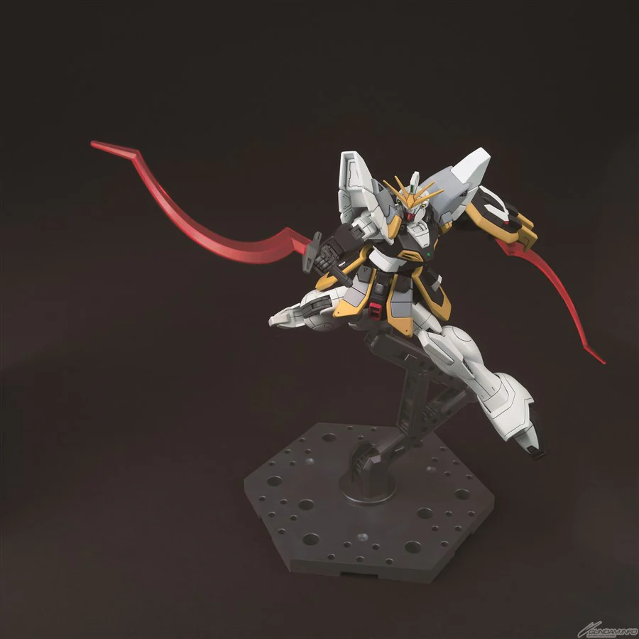 Bandai HGAC 1/144  Gundam Sandrock Model Kit - Image 5