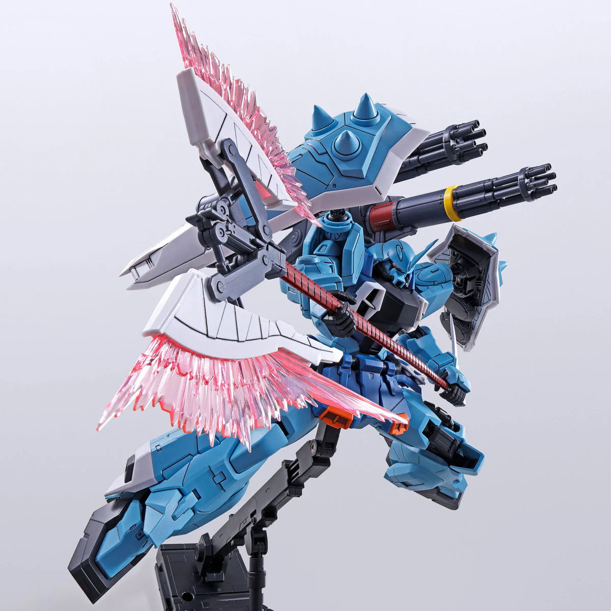 Bandai MG 1/00 Slash Zaku Phantom (Yzak Jule Custom) Model Kit - Image 4