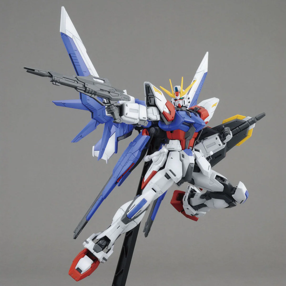 Bandai MG 1/100 GAT-X105B/FP Build Strike Gundam Full Package Model Kit - Image 3