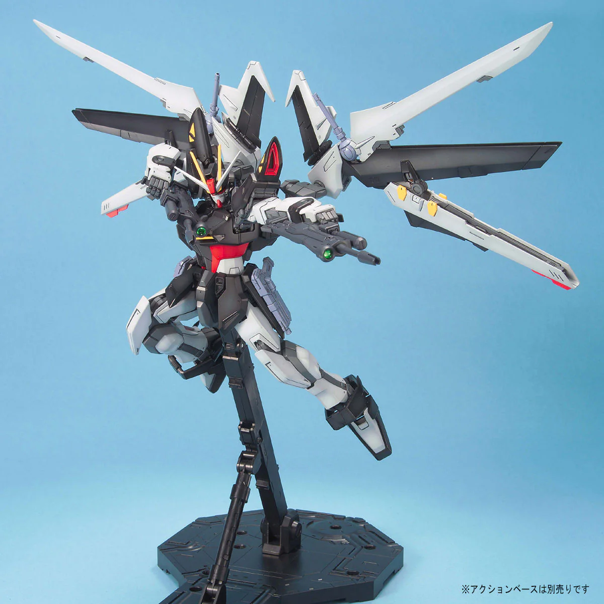 Bandai MG 1/100 GAT-X105E Strike Noir Gundam Model Kit - Image 5