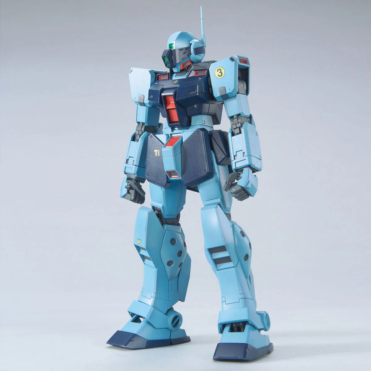 Bandai MG 1/100 RGM-79SP GM Sniper II Model Kit - Image 4
