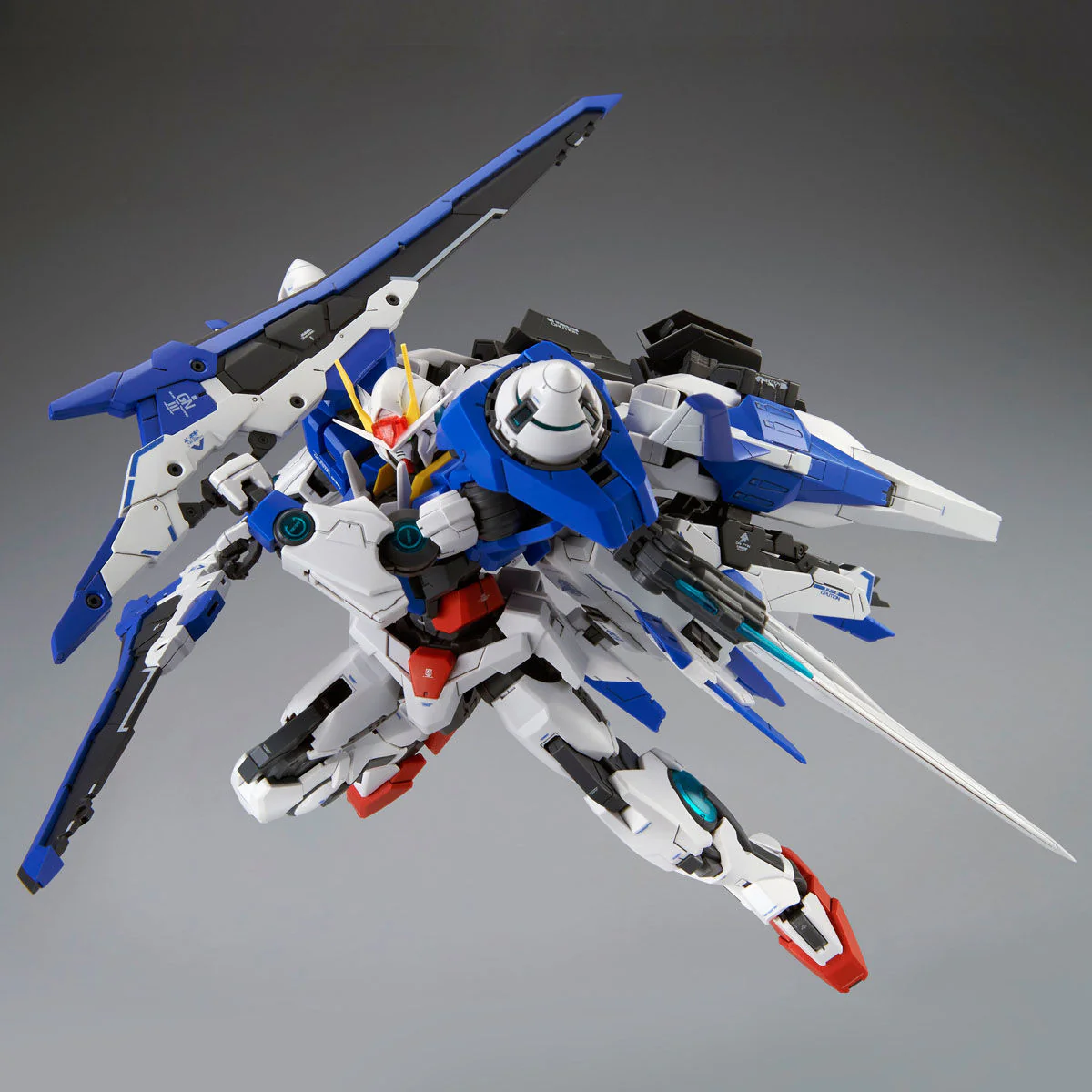 Bandai MG 1/100 GN-0000+GNR-010/XN 00 XN Raiser Model Kit - Image 5