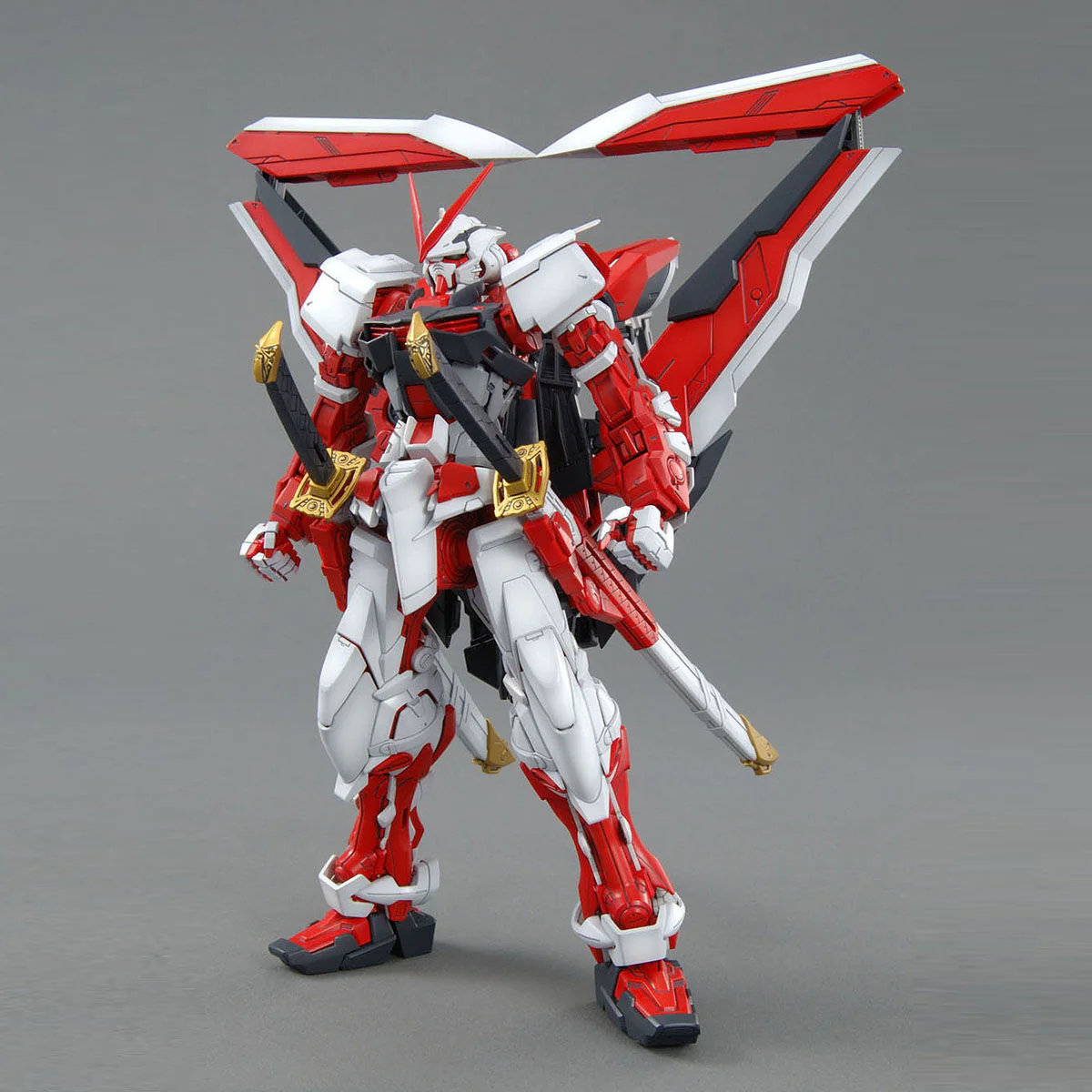 Bandai MG 1/100 Gundam Astray Red Frame Custom Model Kit - Image 4