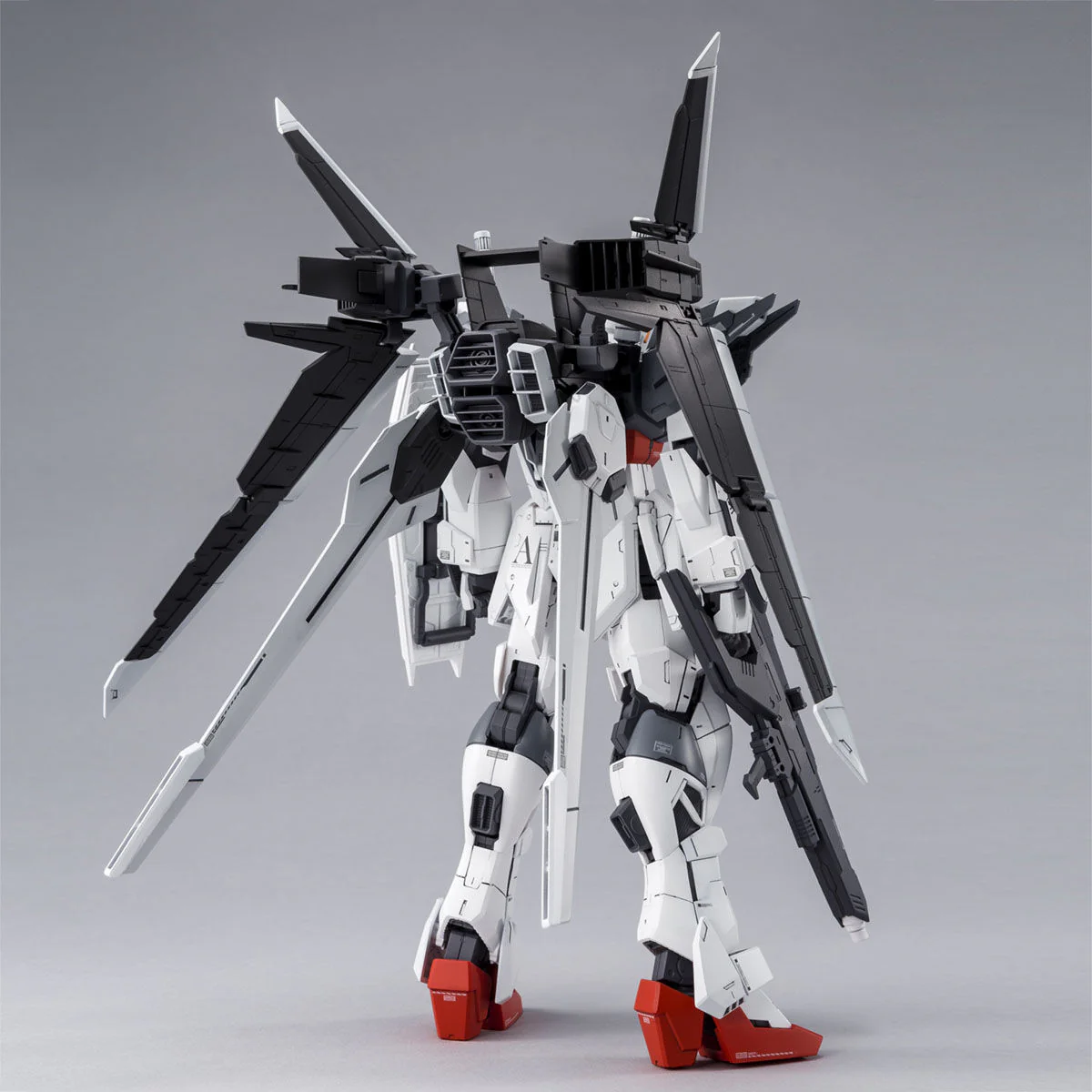 Bandai MG 1/100 Gundam EX Impulse Model Kit - Image 3