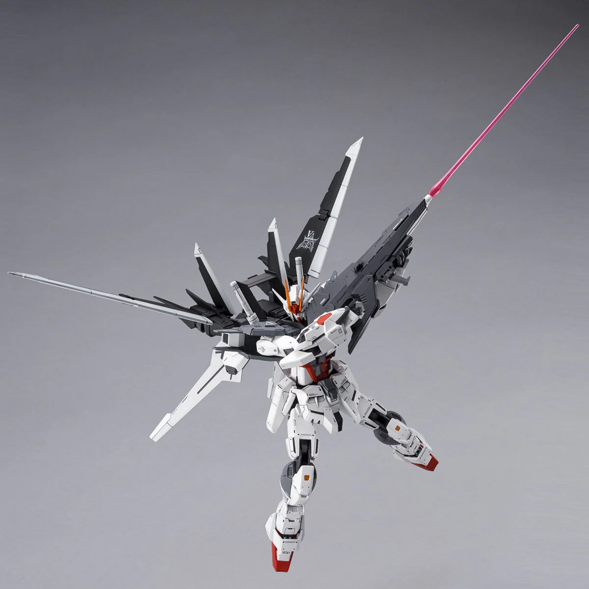 Bandai MG 1/100 Gundam EX Impulse Model Kit - Image 6
