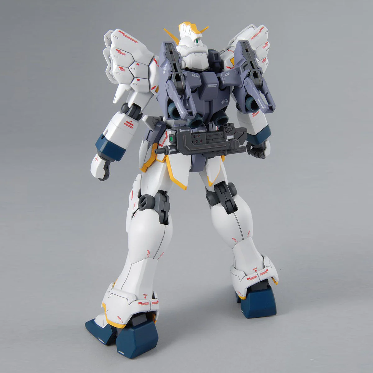 Bandai MG 1/100 Gundam Sandrock (EW) Model Kit - Image 3