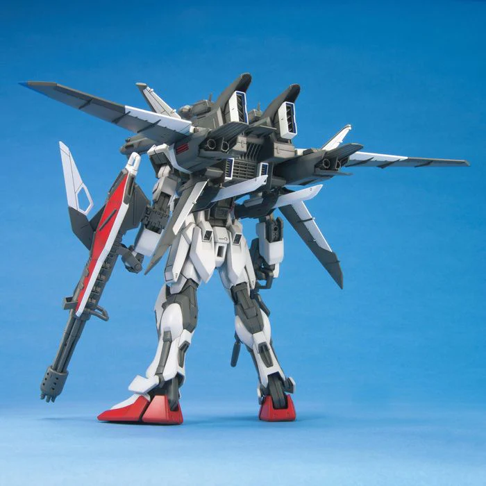 Bandai MG 1/100 Strike Gundam IWSP Model Kit - Image 3