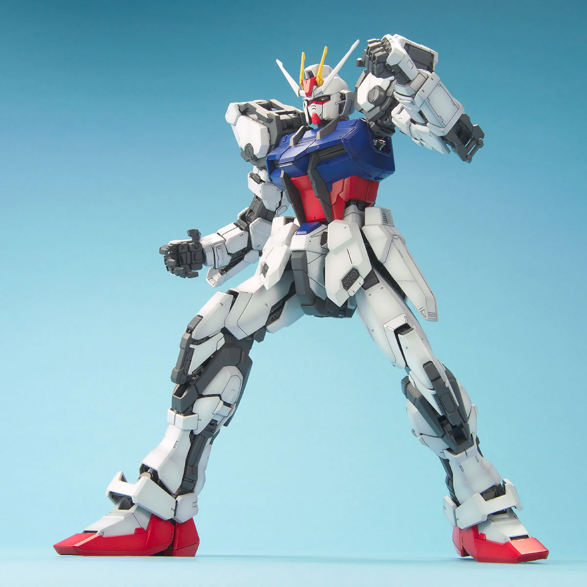 Bandai PG 1/60 GAT-X105 Strike Gundam Model Kit - Image 10