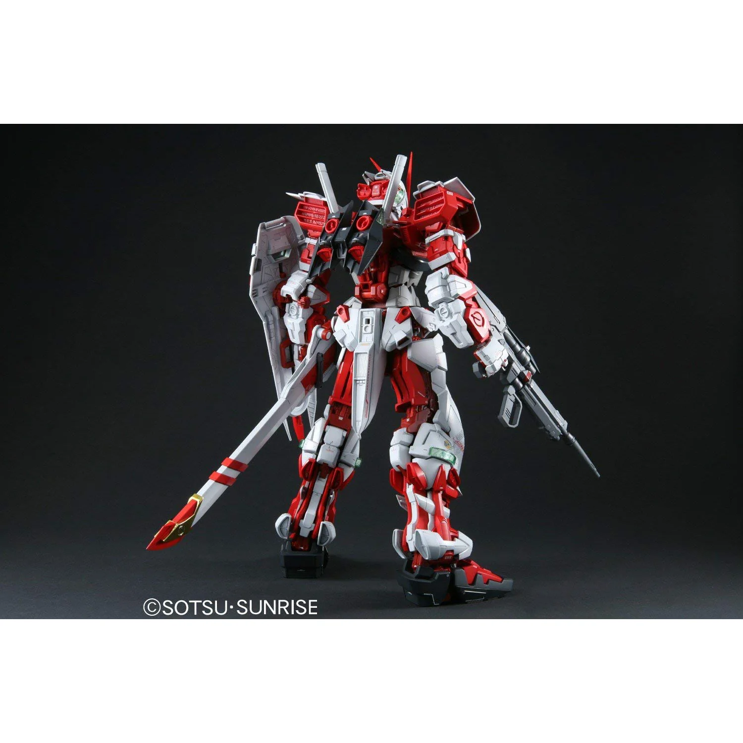 Bandai PG 1/60 MBF-P02 Gundam Astray Red Frame Model Kit - Image 4