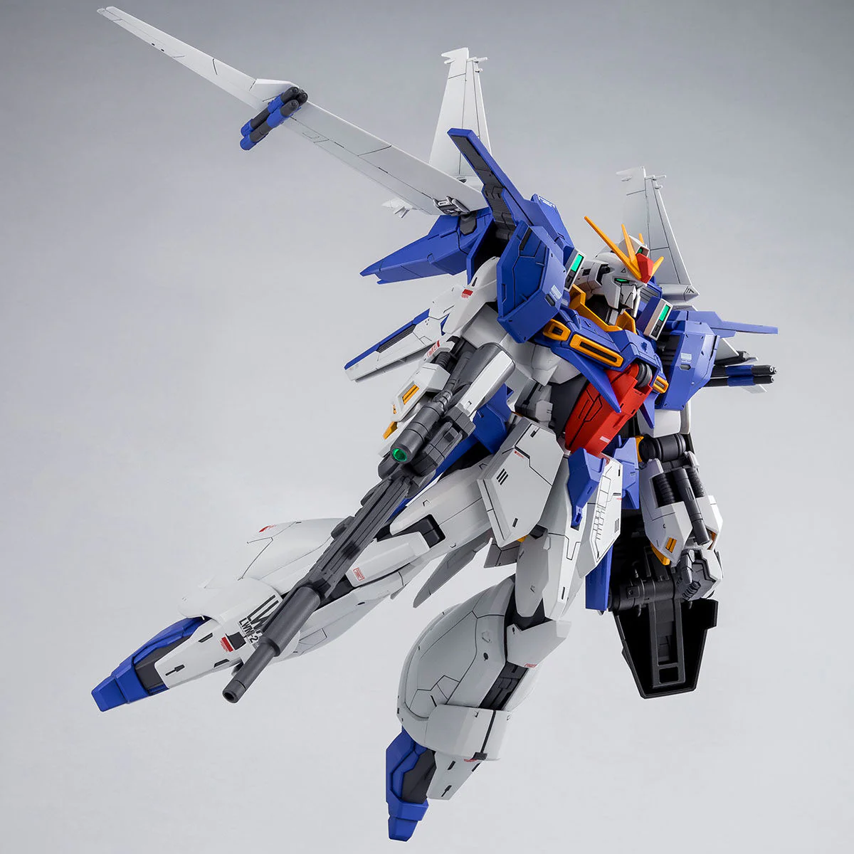 Bandai RE/100 1/100 Gundam Lindwurm Model Kit - Image 5