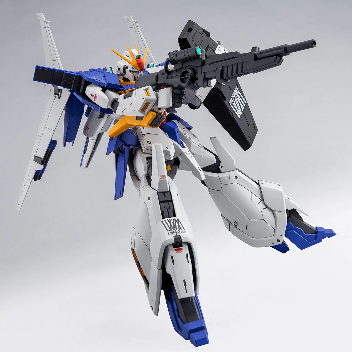 Bandai RE/100 1/100 Gundam Lindwurm Model Kit - Image 7