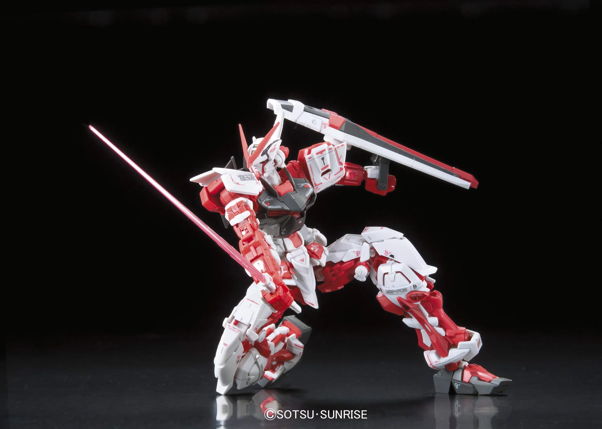 Bandai RG #019 1/144 MBF-P02 Gundam Astray Red Frame Model Kit - Image 5