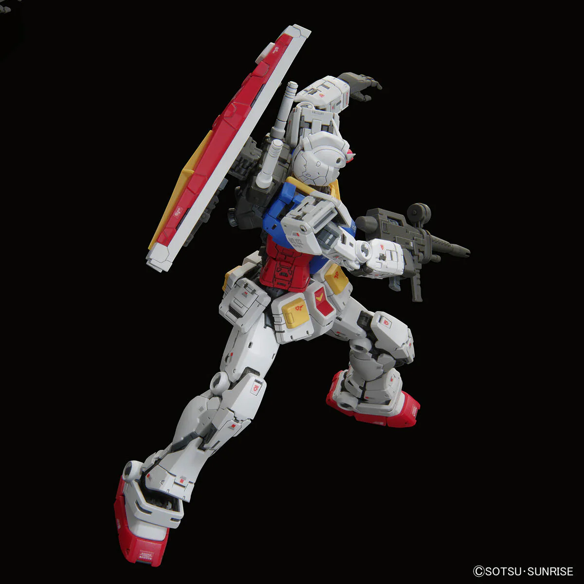 Bandai RG #40 1/144 RX-78-2 Gundam Ver 2.0 Model Kit - Image 7