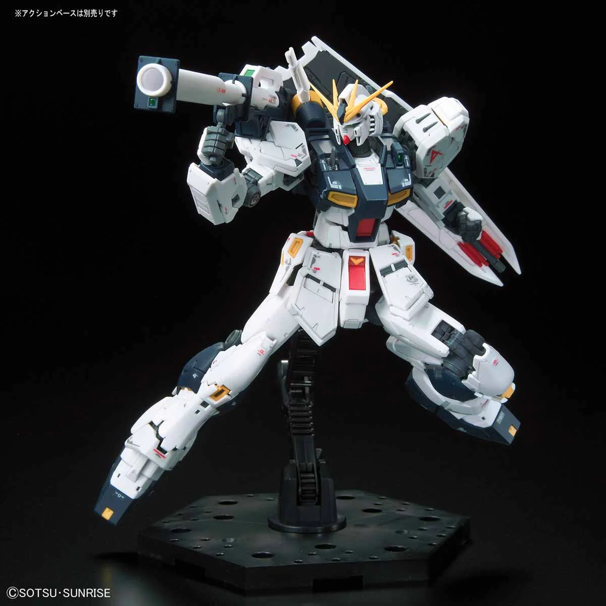 Bandai RG #32 1/144 RX-93 Nu Gundam Model Kit - Image 5