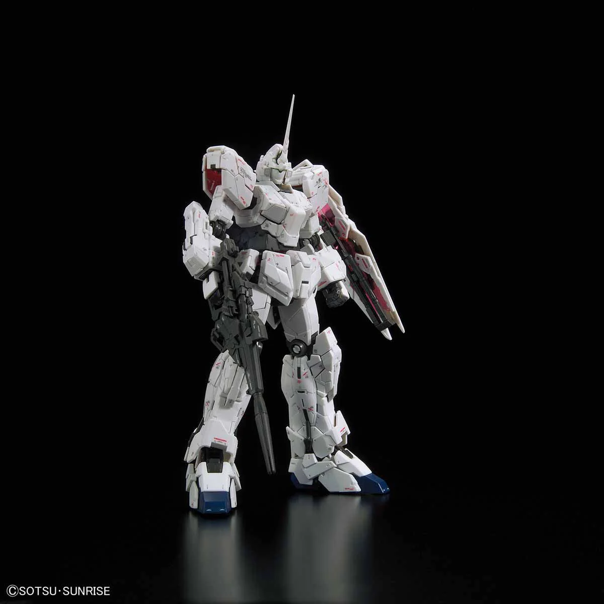 Bandai RG #025 1/144 RX-0 Unicorn Gundam Model Kit - Image 7