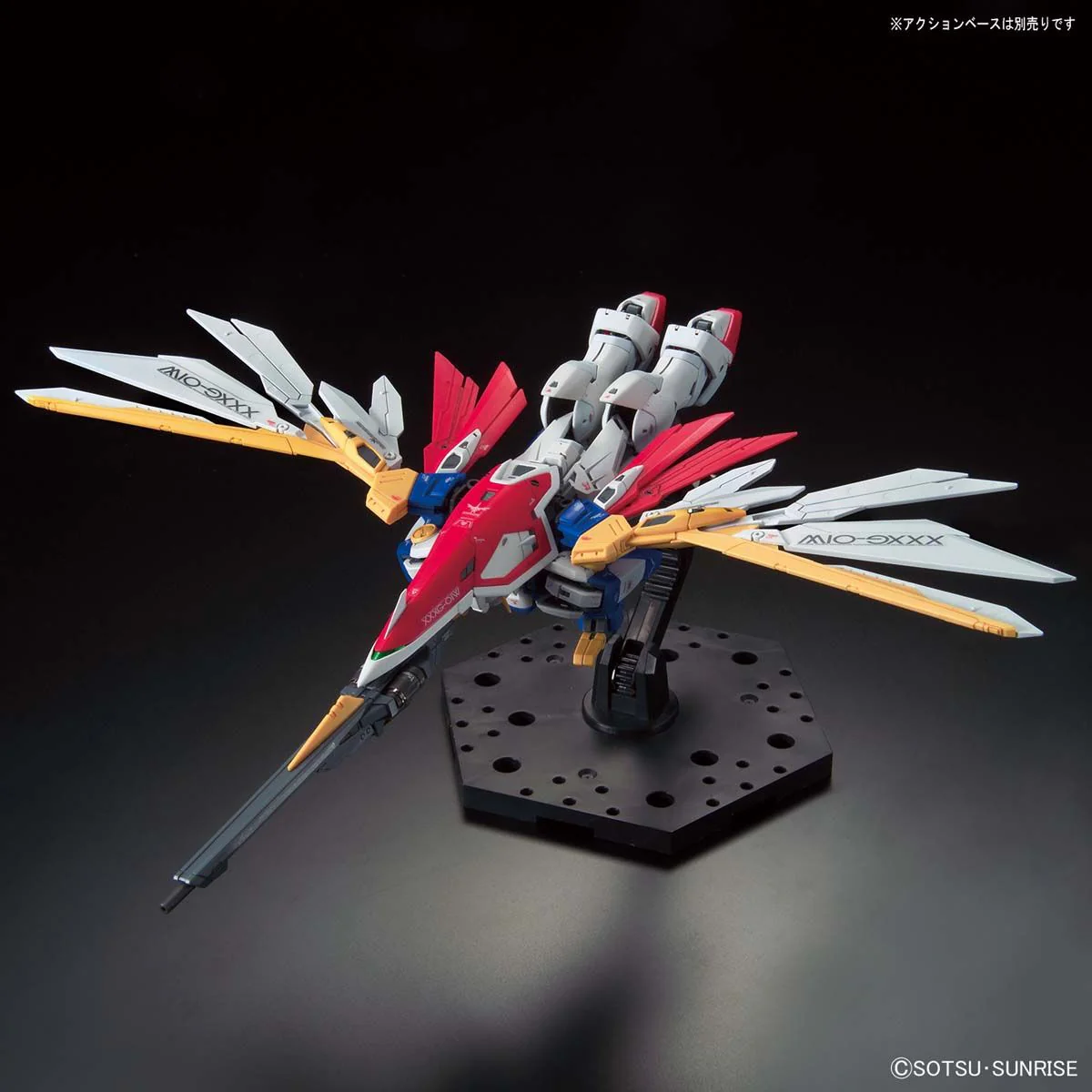 Bandai RG #20 1/144 Wing Gundam Model Kit - Image 10