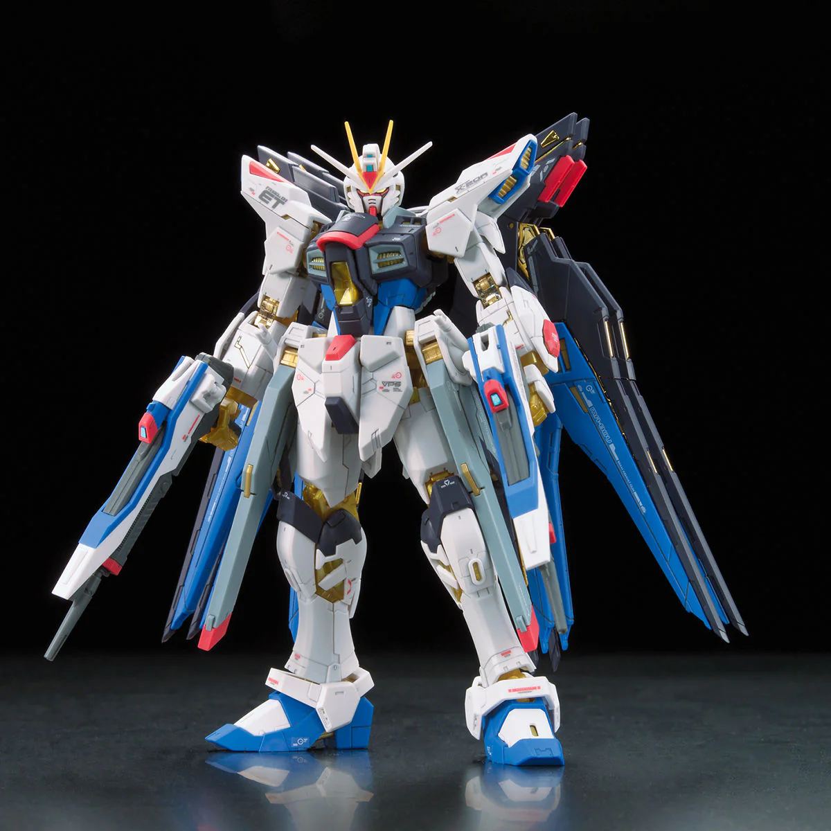 Bandai RG #14 1/144 ZGMF-X20A Strike Freedom Gundam Model Kit - Image 2