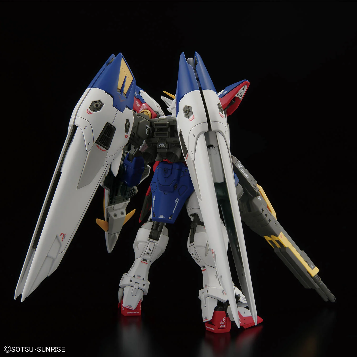 Bandai RG #43 1/144 XXXG-00W0 Wing Gundam Zero Model Kit - Image 3
