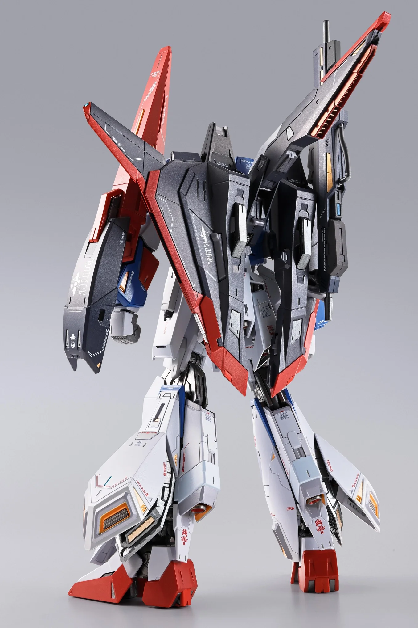 Bandai Tamashii Nations Metal Build MSZ-006 Zeta Gundam Action Figure - Image 4