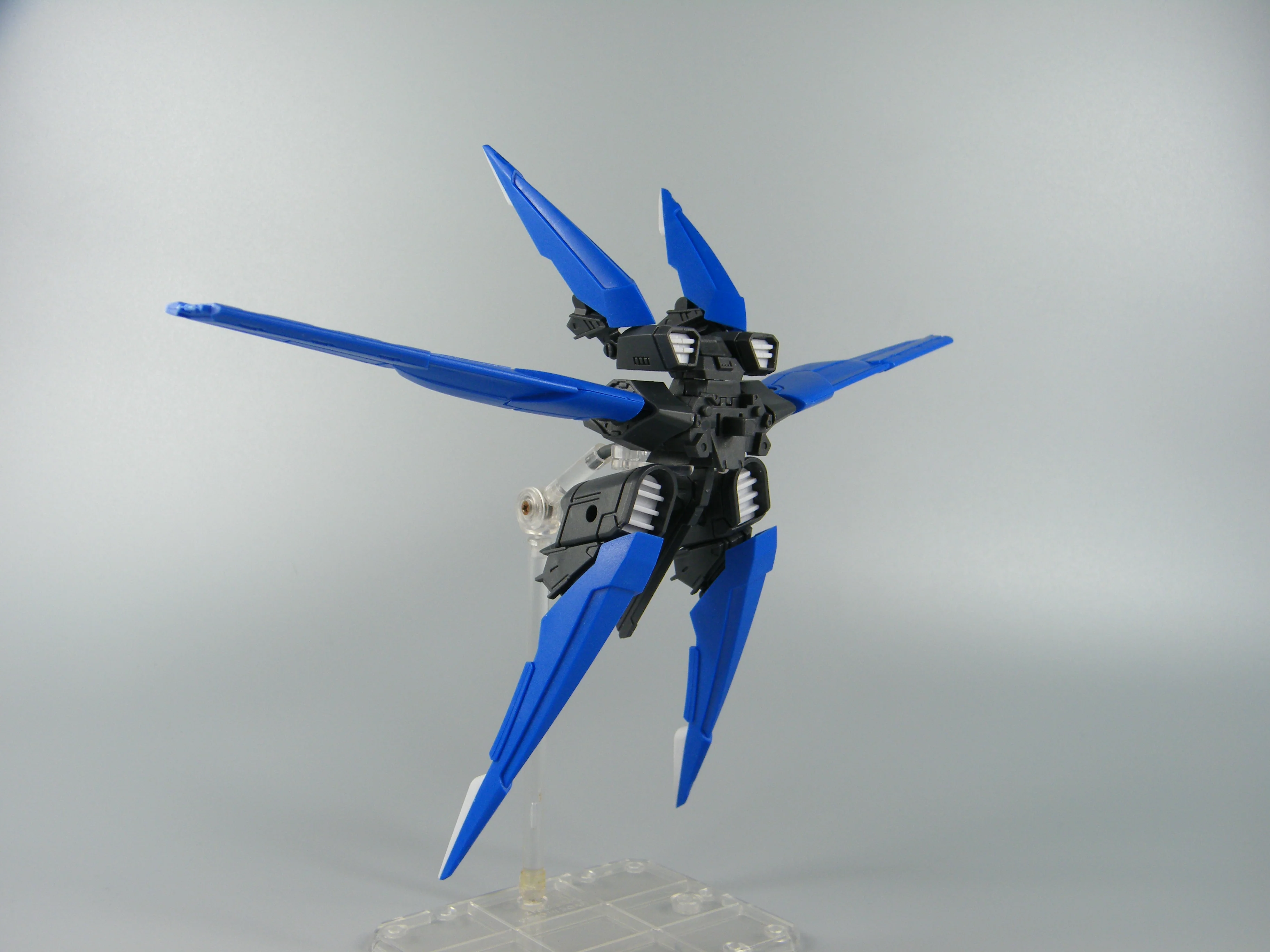 Effect Wing MG 1/100 Gundam Astray Red Frame/Blue Frame Flight Unit - Image 16