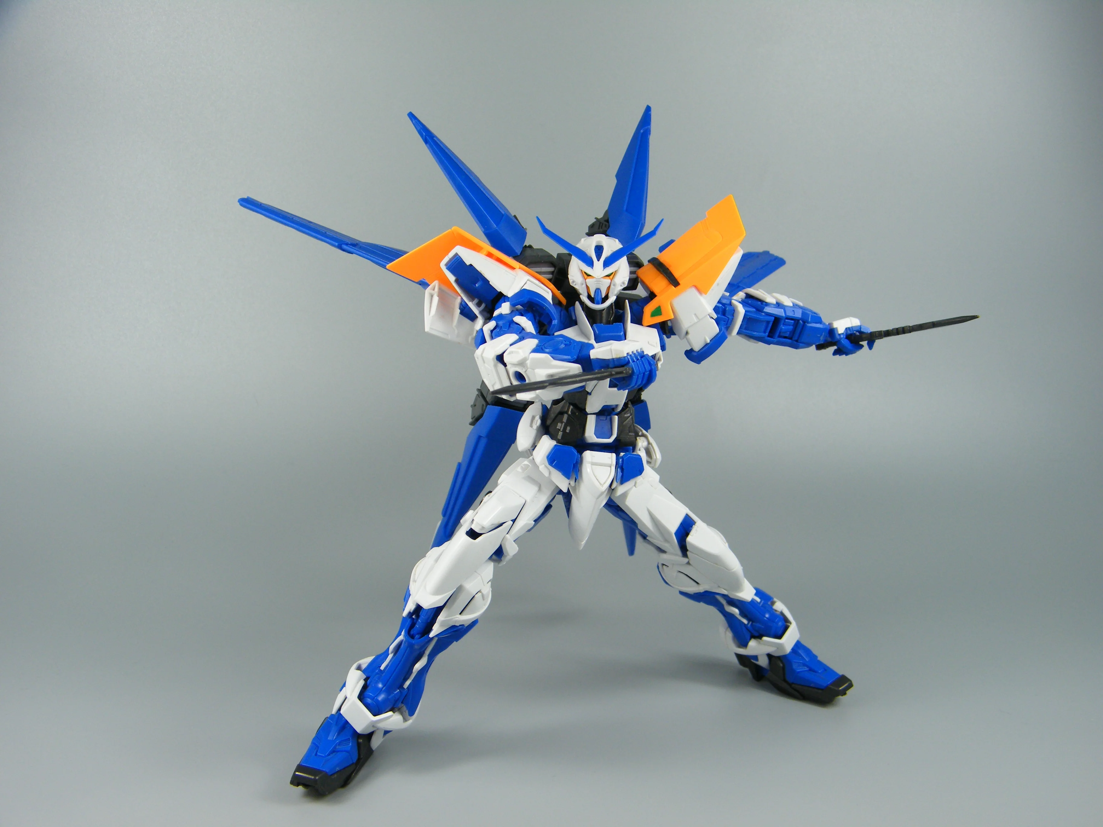 Effect Wing MG 1/100 Gundam Astray Red Frame/Blue Frame Flight Unit - Image 19