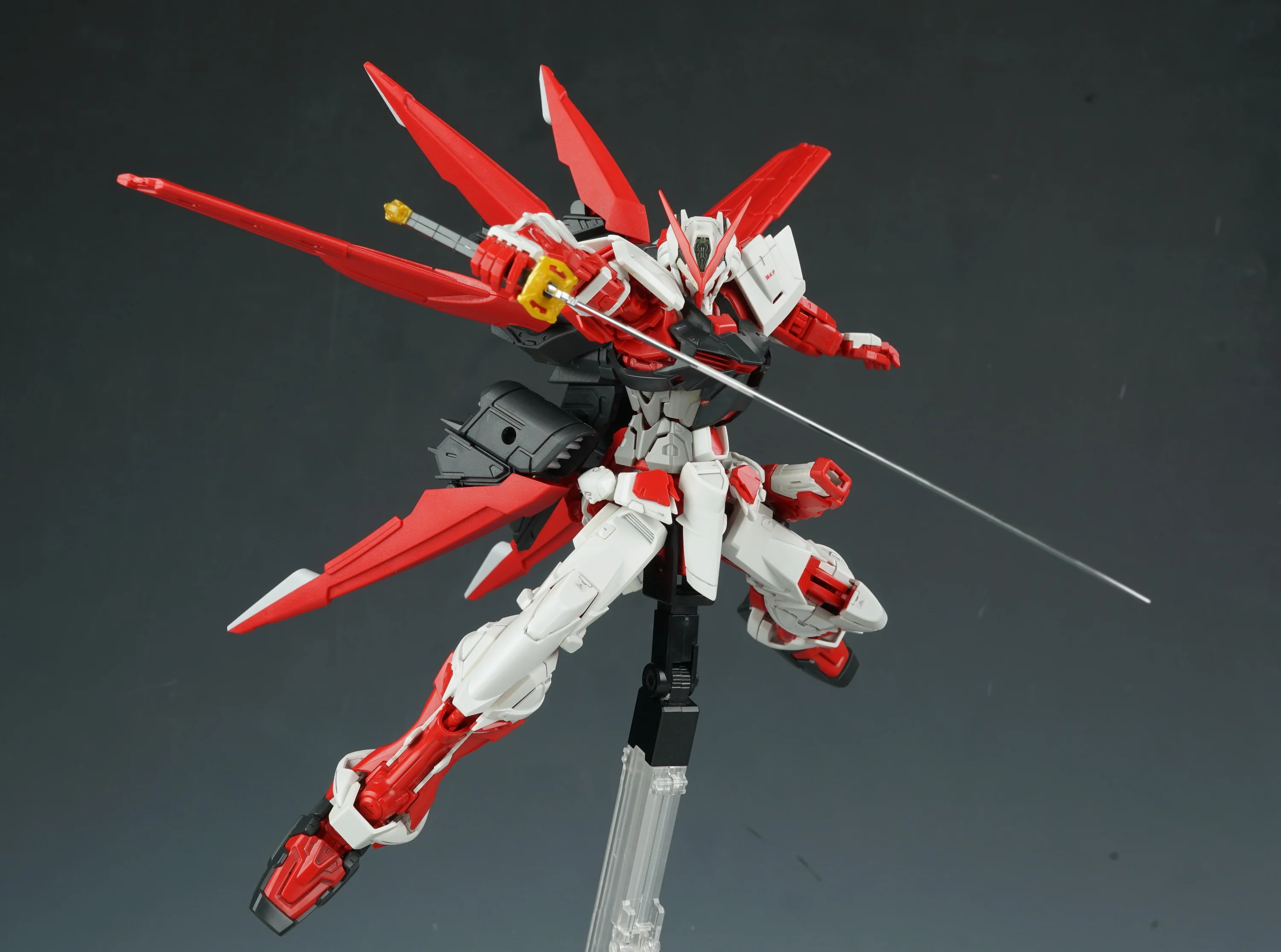 Effect Wing MG 1/100 Gundam Astray Red Frame/Blue Frame Flight Unit - Image 3
