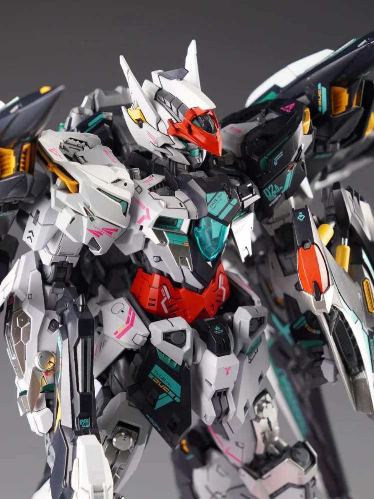 IN ERA+ 1/100 Thunderbolt Manta Assault Equipment Ver. Model Kit