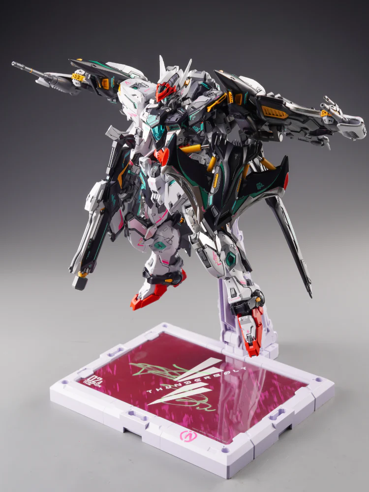 IN ERA+ 1/100 Thunderbolt Manta Assault Equipment Ver. Model Kit - Image 3