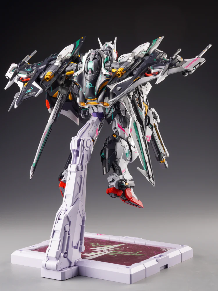 IN ERA+ 1/100 Thunderbolt Manta Assault Equipment Ver. Model Kit - Image 4