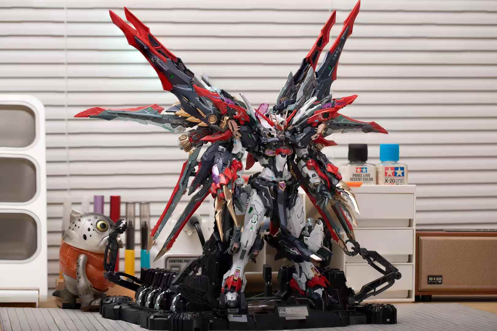 Infinite Dimension 1/100 Advanced Strategic Revenge Titan RT-002 Nemesis Model Kit - Image 10