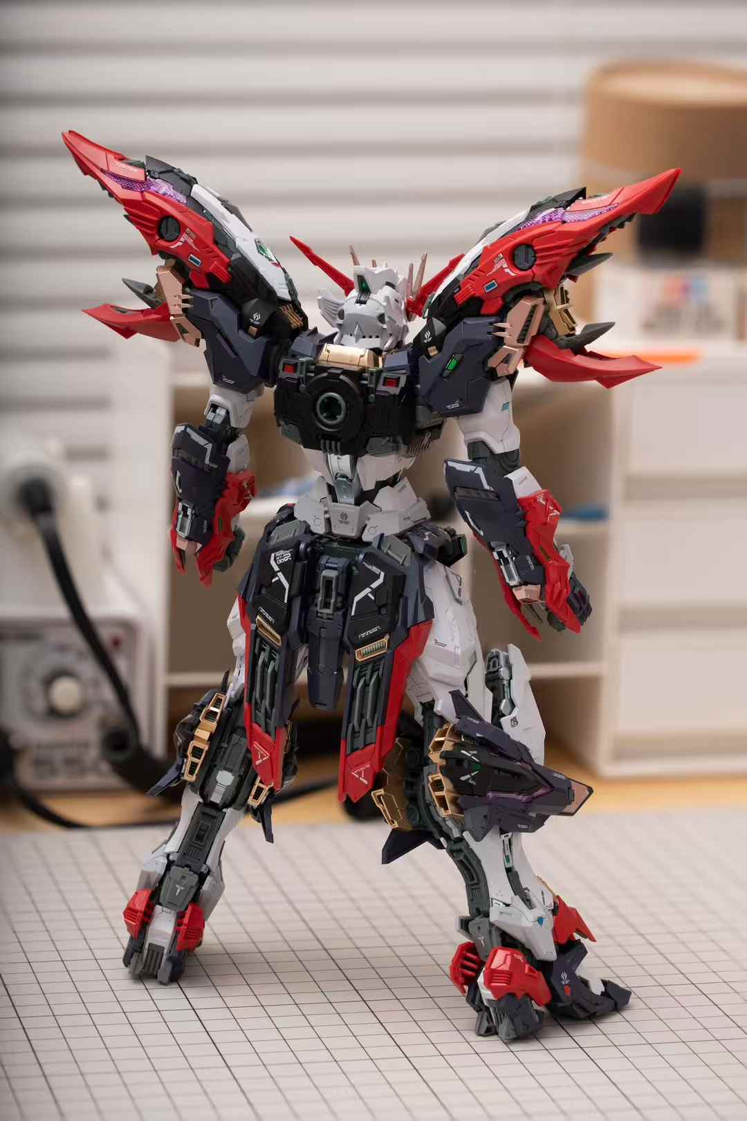 Infinite Dimension 1/100 Advanced Strategic Revenge Titan RT-002 Nemesis Model Kit - Image 12