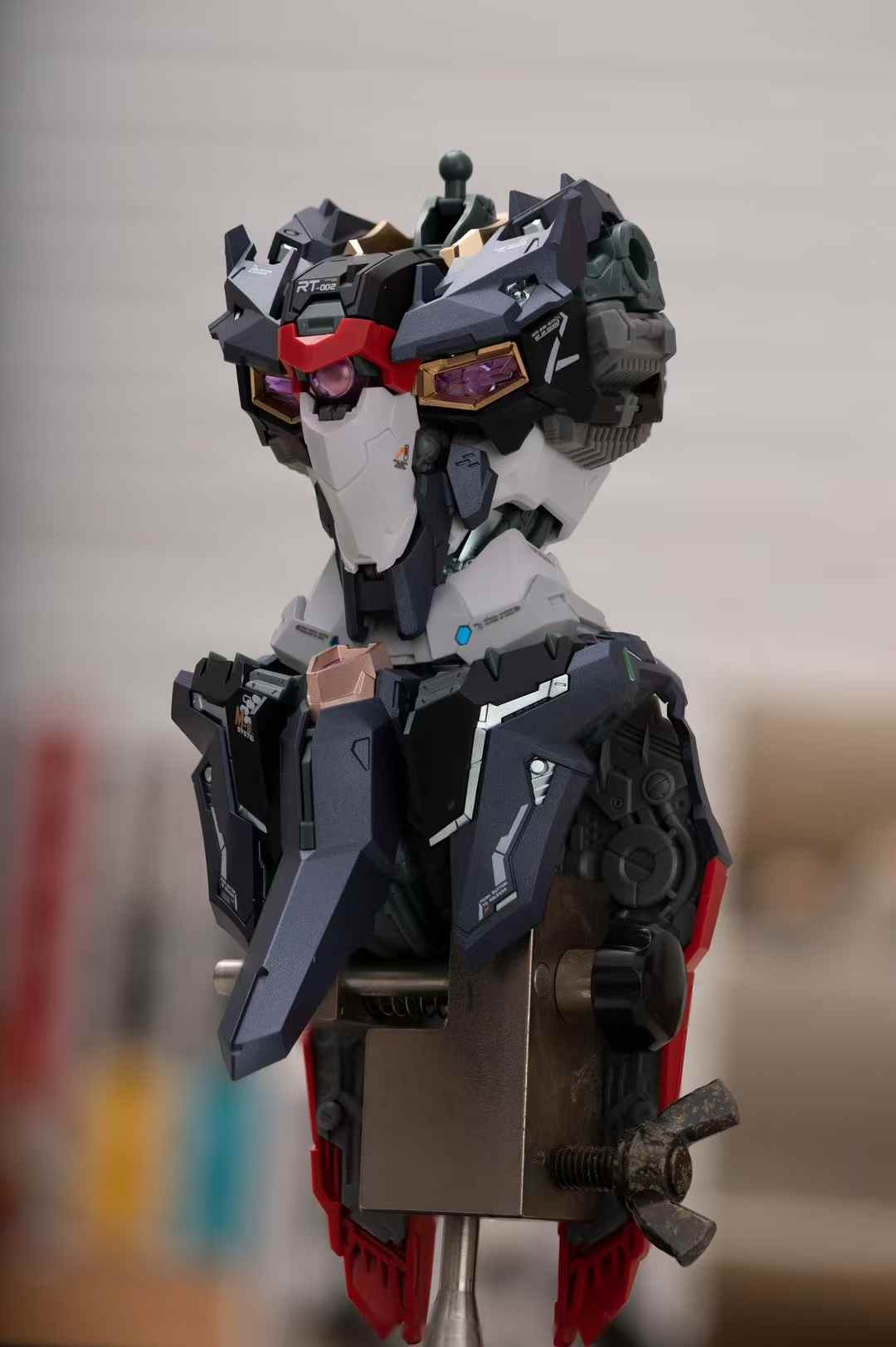 Infinite Dimension 1/100 Advanced Strategic Revenge Titan RT-002 Nemesis Model Kit - Image 14