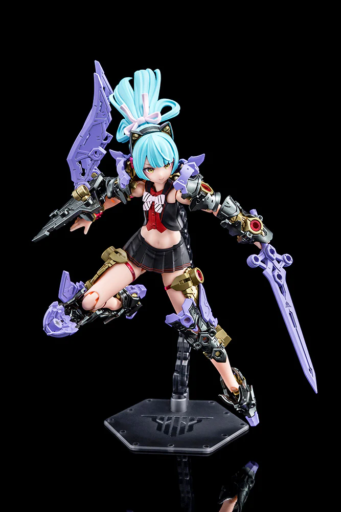 Kotobukiya Megami Device BUSTER DOLL Knight Darkness Claw Model Kit - Image 5