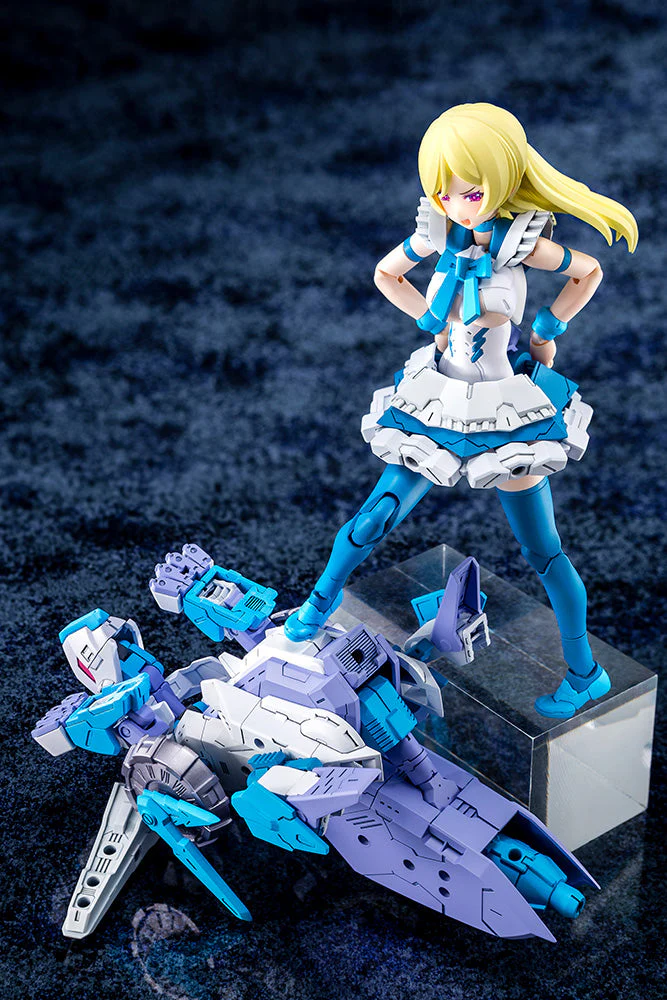 Kotobukiya Megami Device Chaos & Pretty Alice Model Kit - Image 12