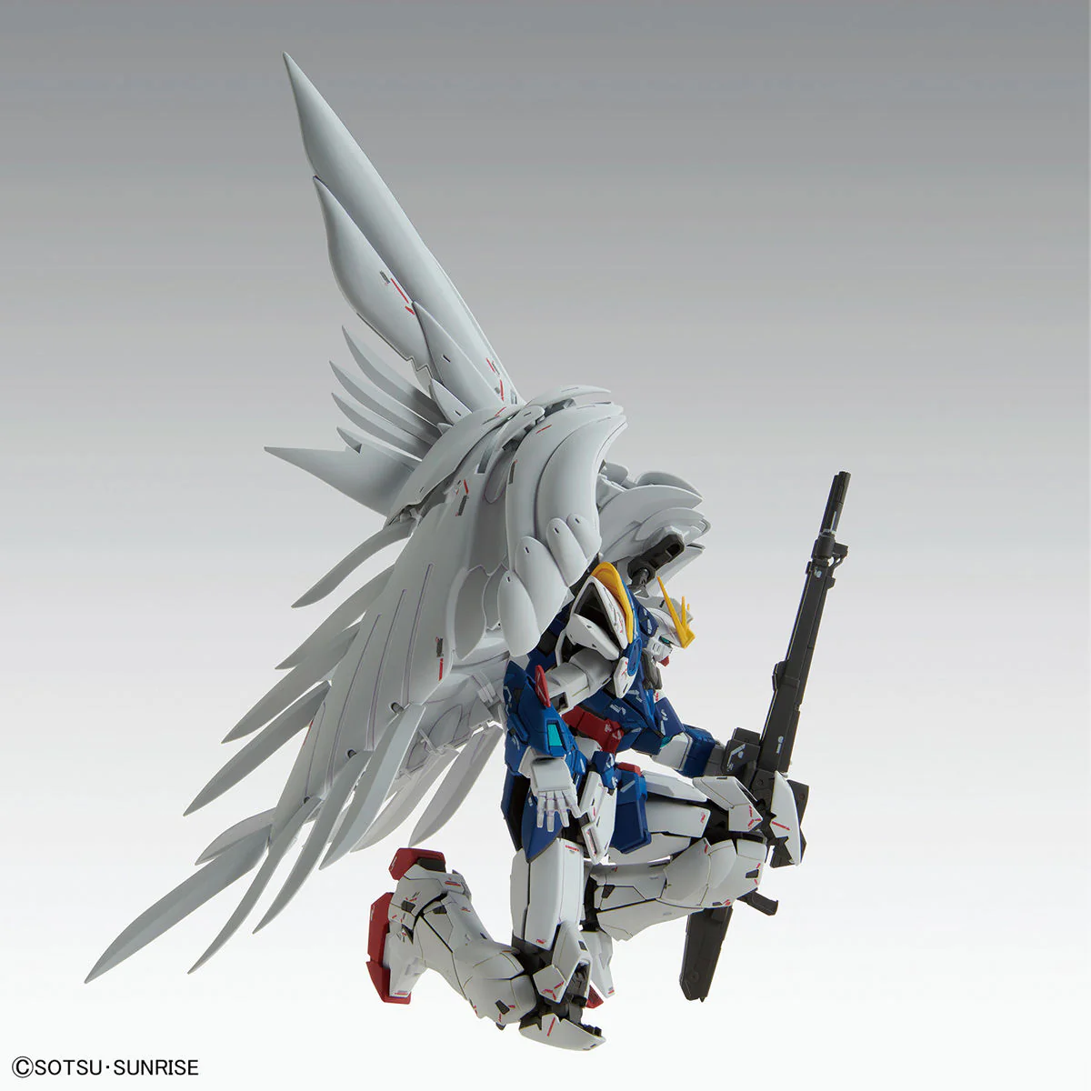Bandai MG 1/100 XXXG-00W0 Wing Gundam Zero (EW) Ver. Ka Model Kit - Image 3