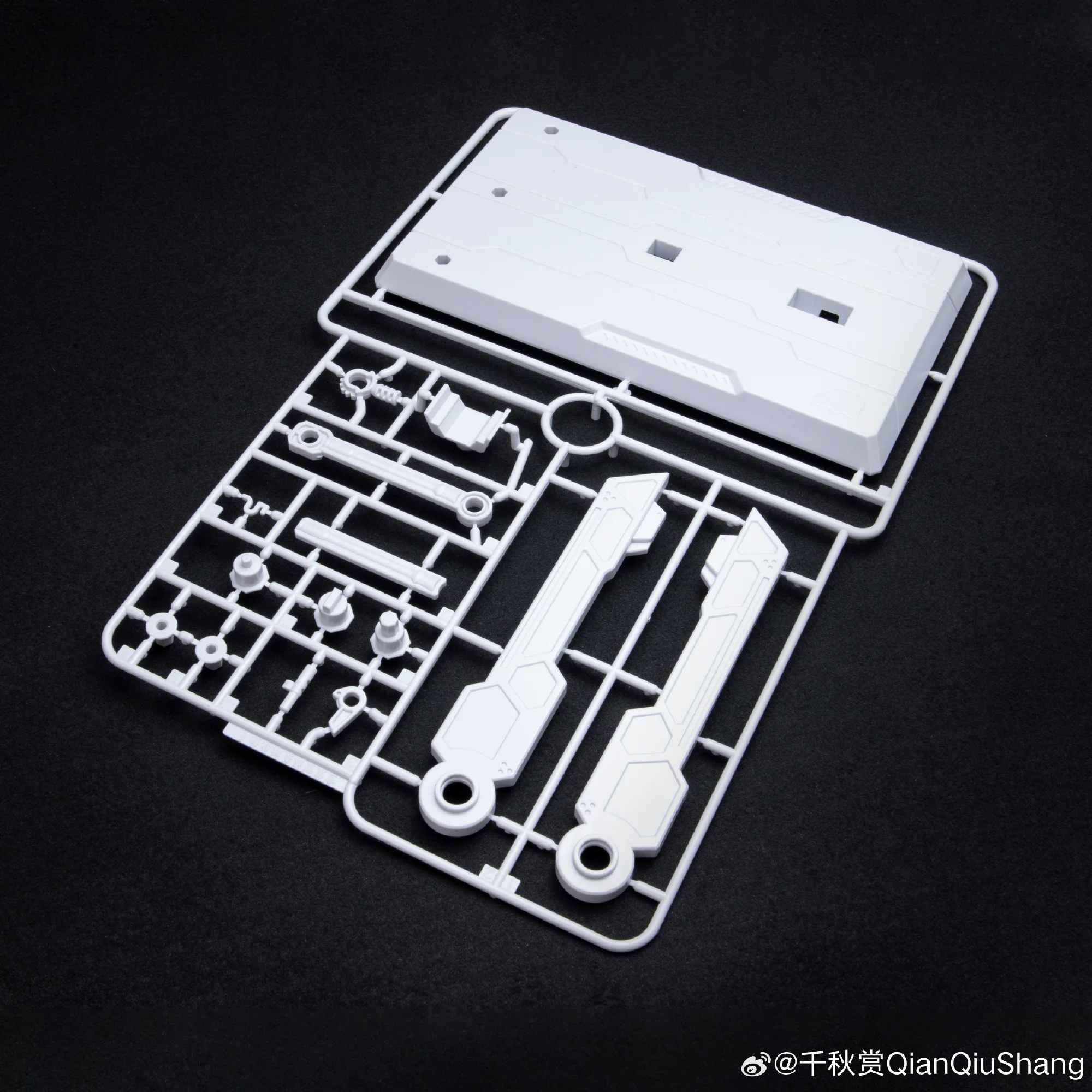 Qianqiu Shang Hyper Mega Bazooka Launcher [BLUE] Model Kit - Image 11