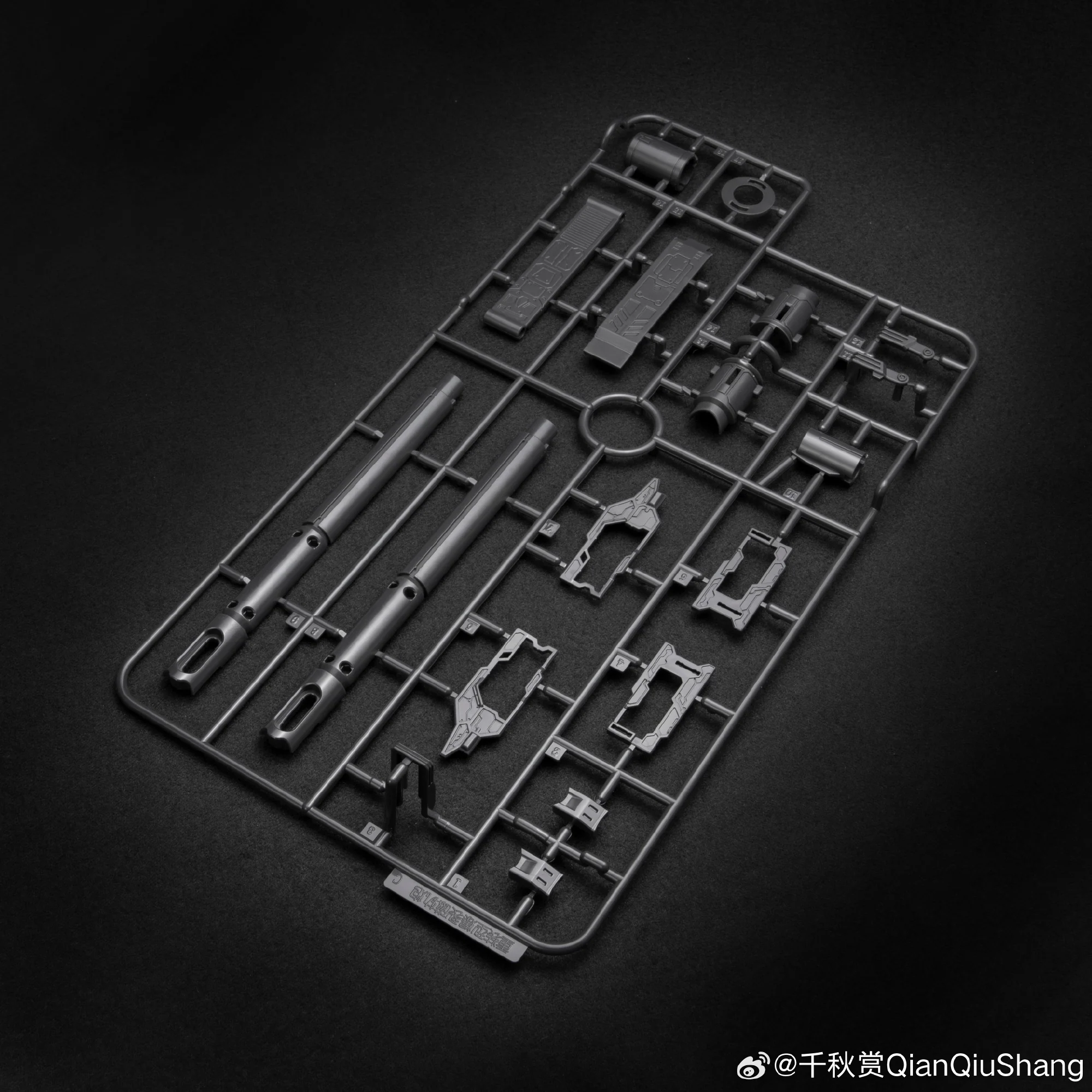 Qianqiu Shang Hyper Mega Bazooka Launcher [BLUE] Model Kit - Image 13